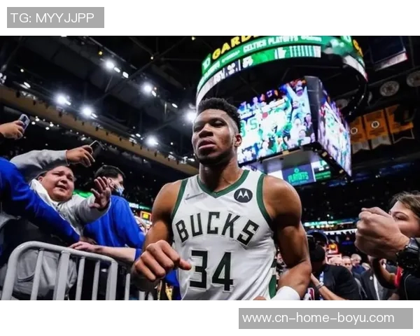 字母哥回应交易传闻称未关注相关报道并无意加盟尼克斯