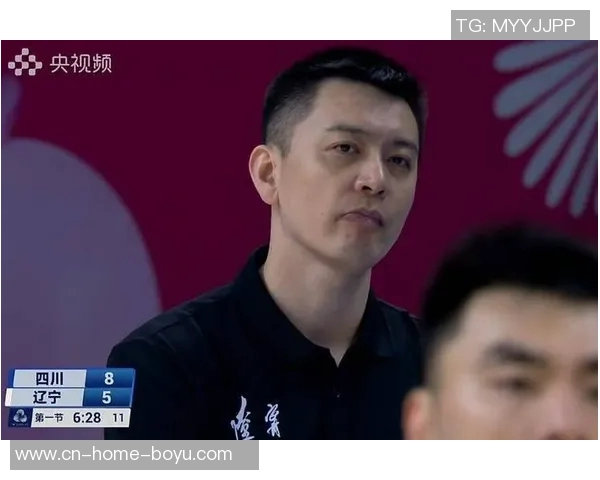 杨鸣分享解说经历感叹疲惫中收获快乐希望大家在工作中找到乐趣